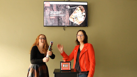 GIF confetti lancering website